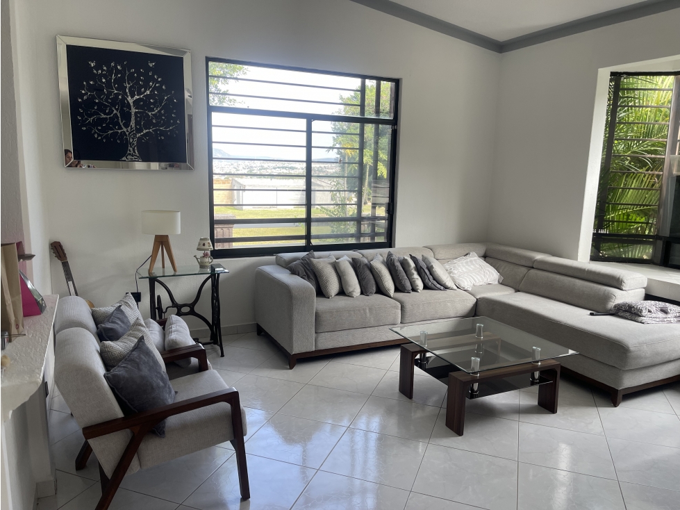 CASA AMUEBLADA EN RENTA EN SAN JUAN DEL RIO QUERETARO. — foto 2