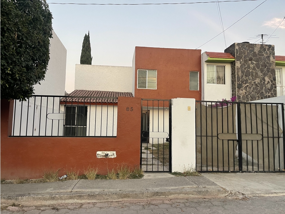 CASA EN RENTA EN SAN JUAN DEL RIO QUERETARO - 1