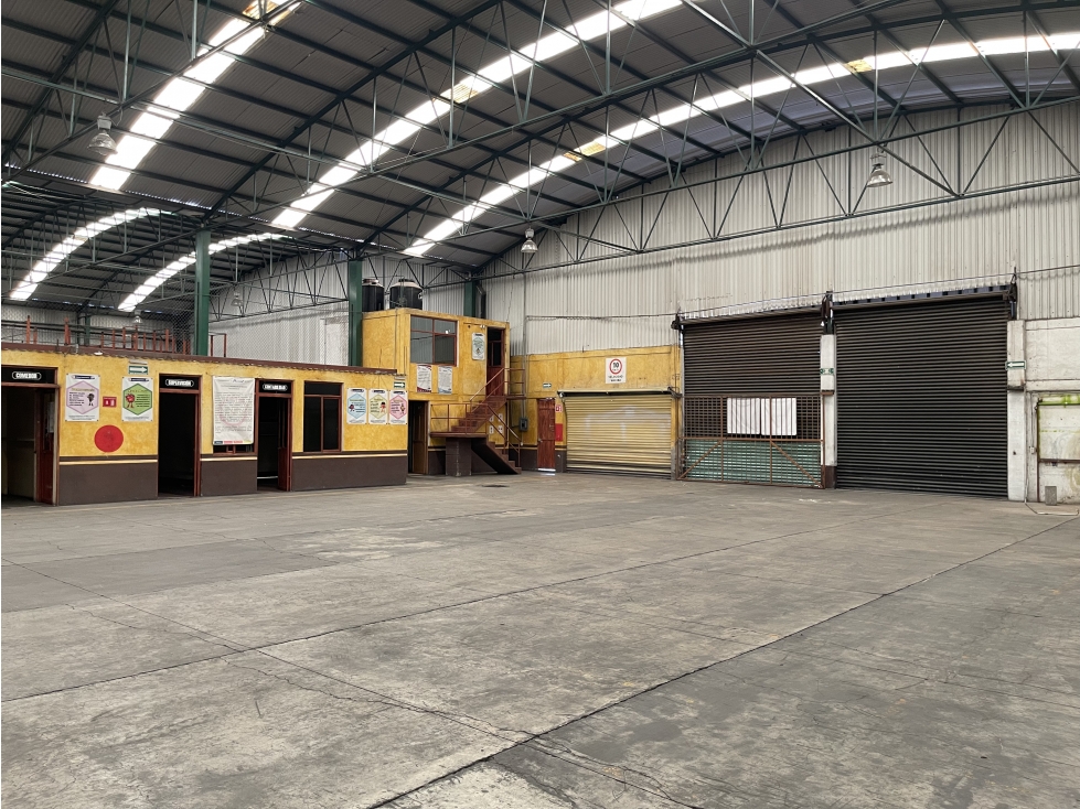 RENTA DE BODEGA COMERCIAL EN SAN JUAN DEL RIO QUERETARO - 4