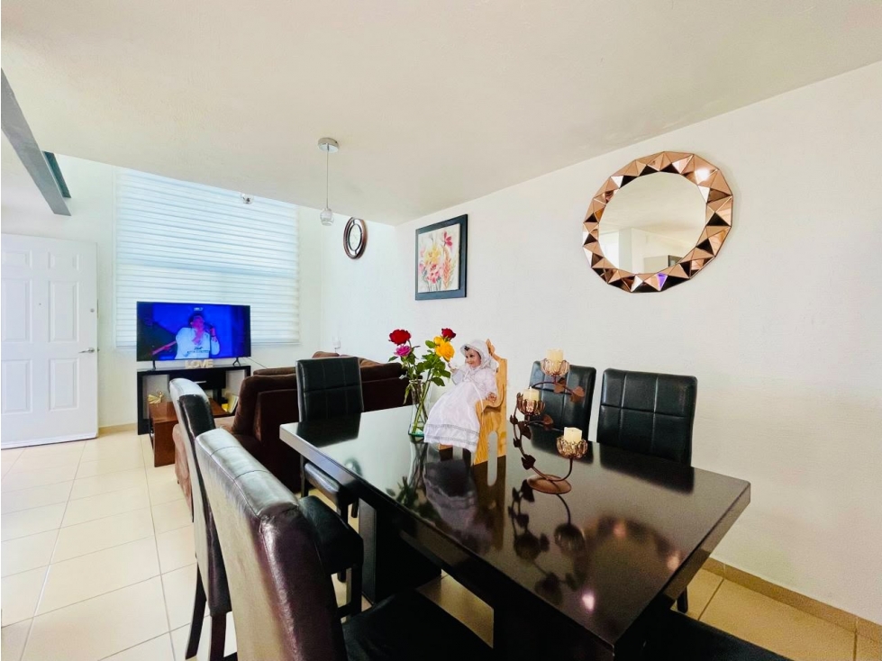 CASA EN VENTA EN SAN JUAN DEL RIO, QUERETARO — foto 2