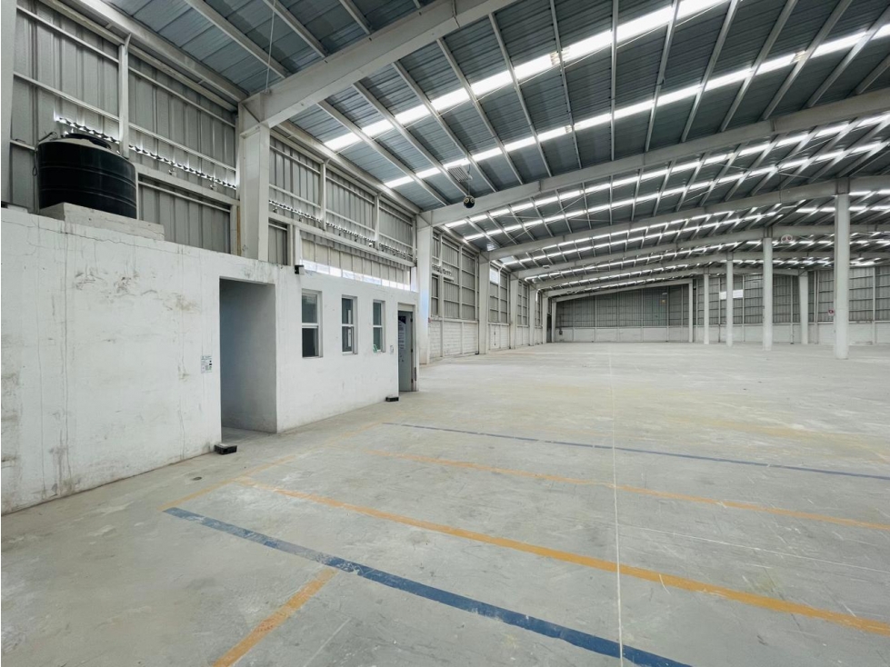 BODEGA COMERCIAL EN RENTA EN SAN JUAN DEL RIO QUERETARO - 5