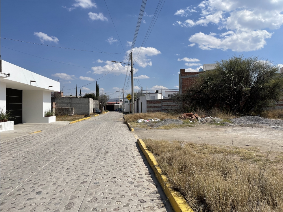 TERRENO EN VENTA EN SAN JUAN DEL RIO QUERETARO - 1