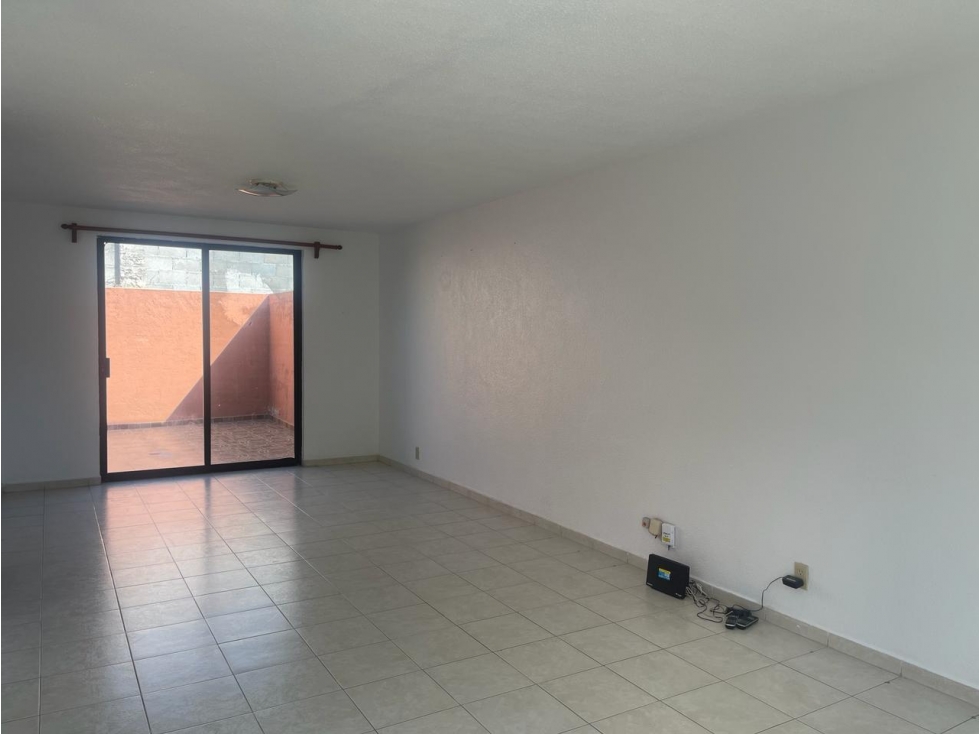 CASA EN RENTA EN SAN JUAN DEL RIO QUERETARO — foto 2