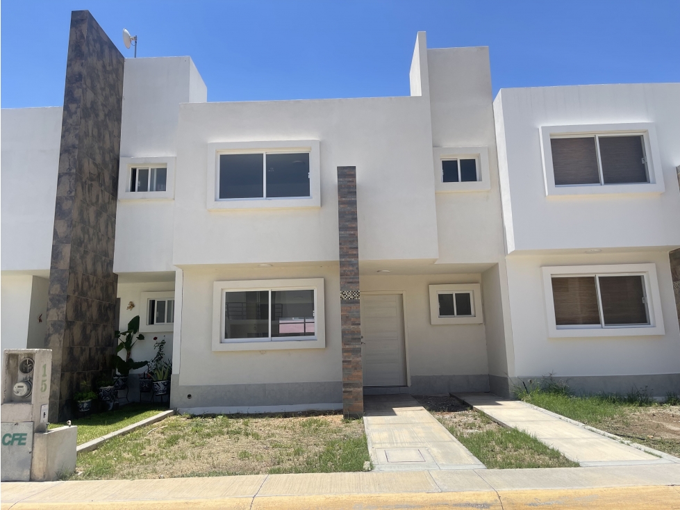 CASA EN VENTA EN SAN JUAN DEL RIO QUERETARO