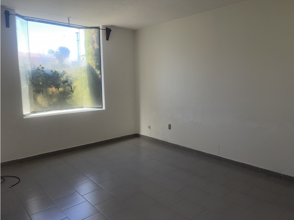 CASA EN RENTA EN SAN JUAN DEL RIO QUERETARO - 2