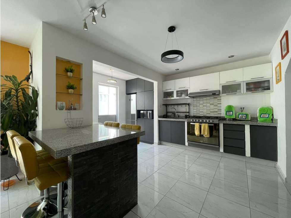 CASA EN VENTA EN SAN JUAN DEL RIO QUERETARO