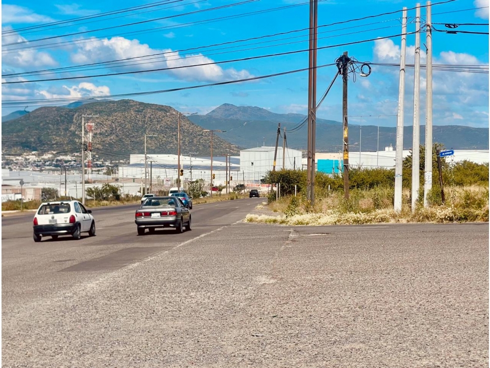 TERRENO EN RENTA EN SAN JUAN DEL RIO QUERETARO - 2