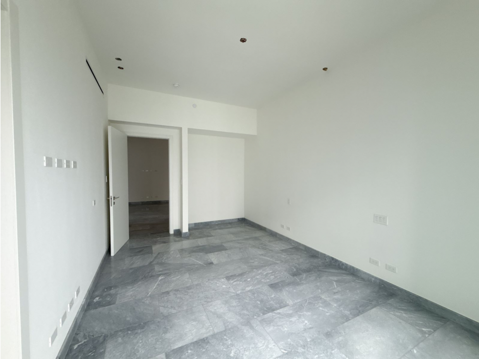 Se Vende o Alquila Apartamento en Upper East Tower, Costa del Este — foto 6