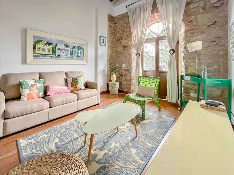 Se Alquila Loft Amoblado en Casco Viejo
