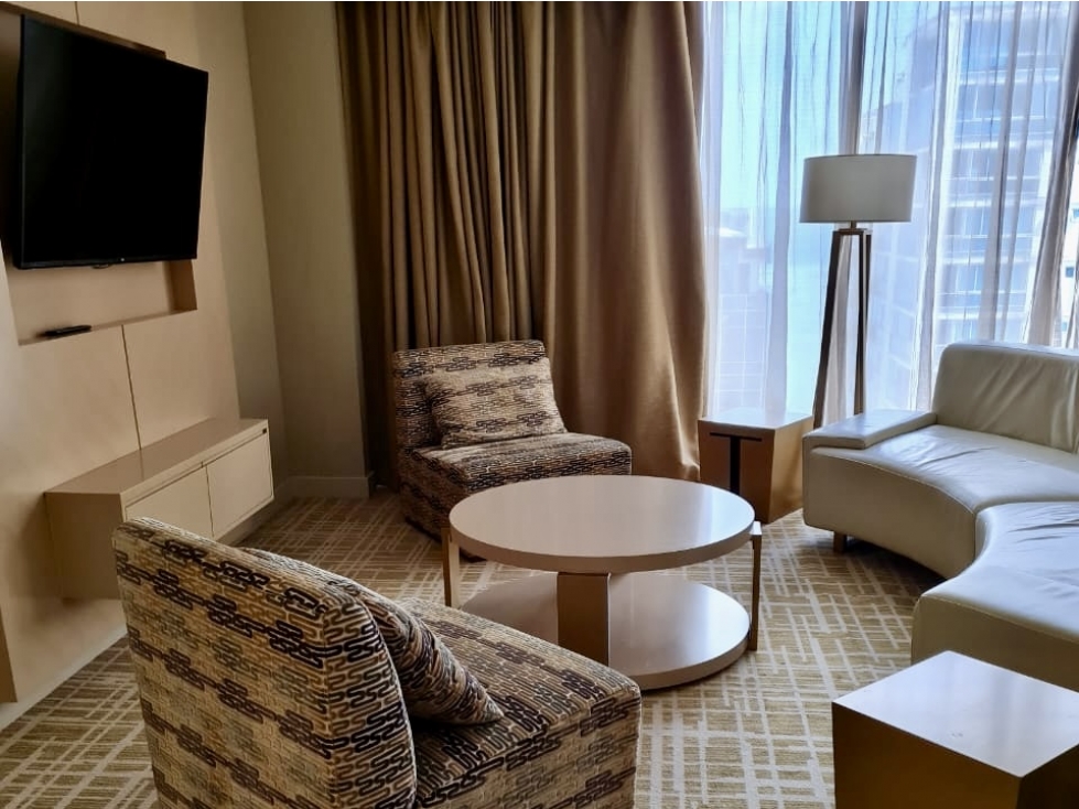 Alquilo apartamento amblado Waldorf Astoria