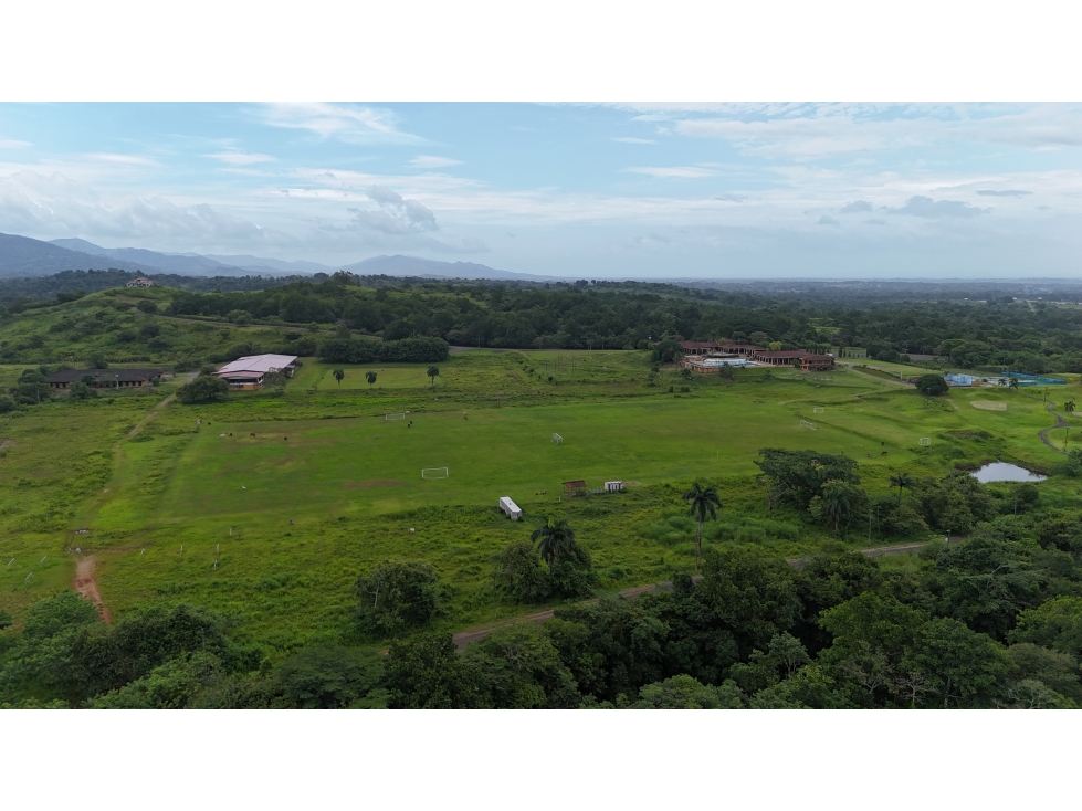 Se Venden Lotes Residenciales en Hacienda Country Club - 4