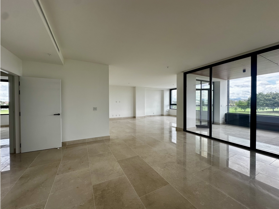 Se Vende Apartamento en Cala, Lake View, Santa María