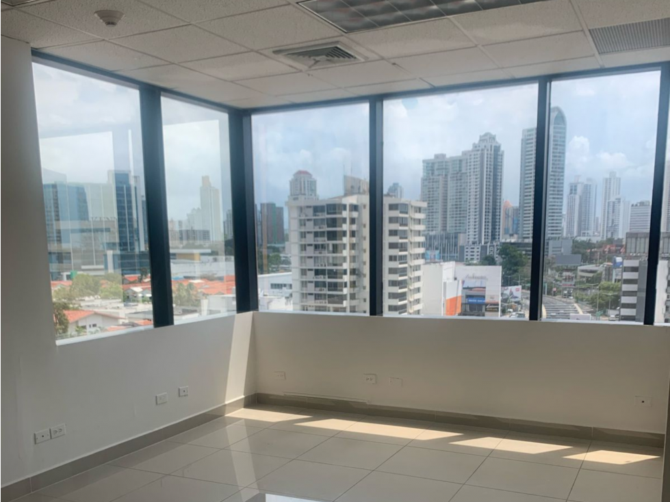 Se Alquila Oficina de 154 m² en Plaza Credicorp Bank, Calle 50 - 2