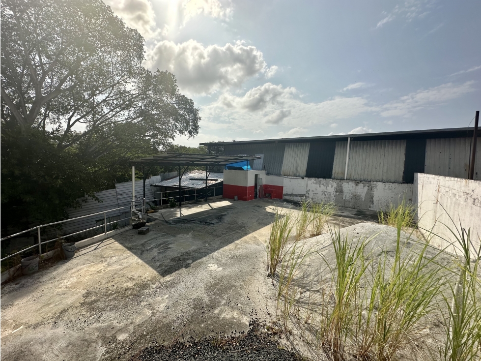 Se Vende o Alquila Terreno Comercial en Zona Estratégica, Linda Vista — foto 6