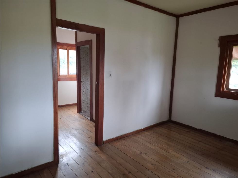 Se Vende Hostal con 2+ Has. en Volcán, Chiriquí - 6