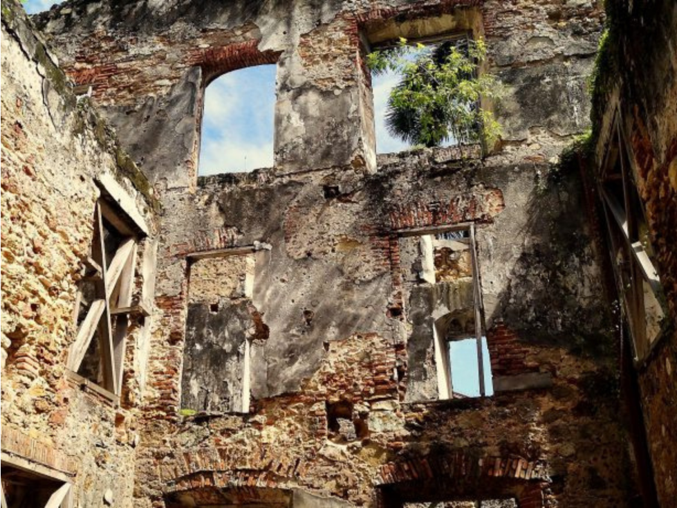 Propiedad histórica en venta Casco Viejo, San Felipe - 1