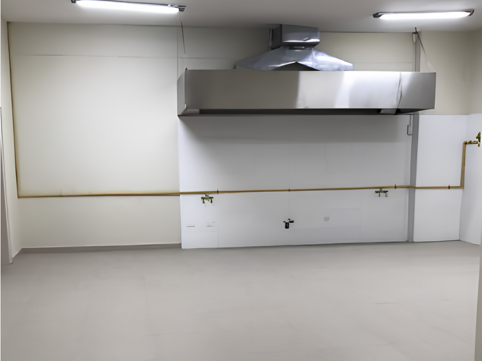 Se Vende Local para Restaurante en FoodCourt en Crystal Mall Plaza — foto 2