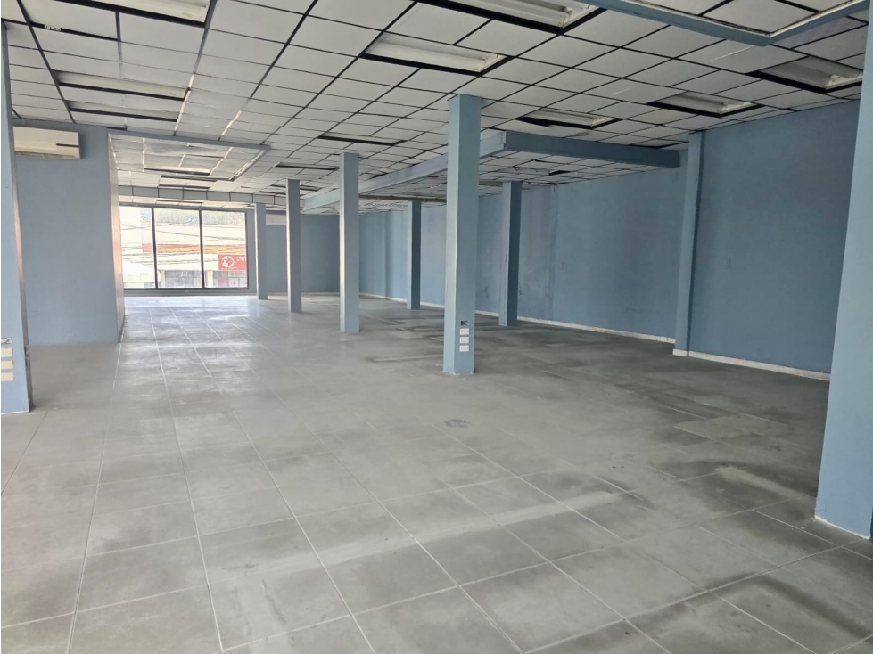 Se Alquila Edificio Comercial en la Vía Interamericana, Penonomé - 5