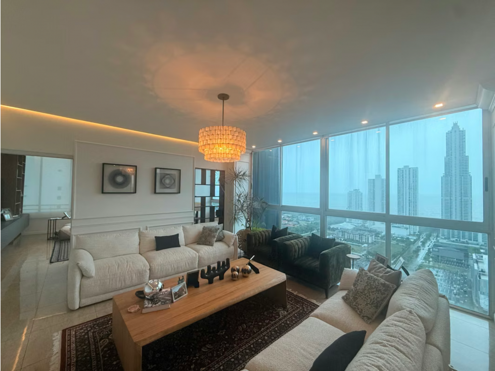 Se Vende Penthouse Remodelado en Costa del Este — foto 2