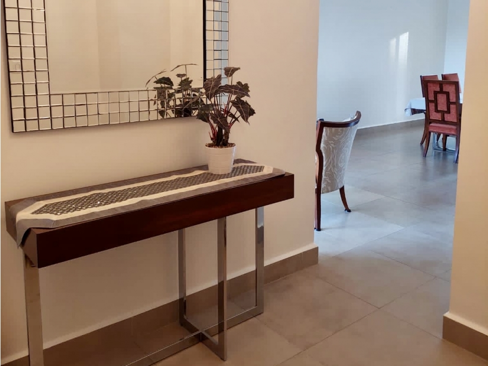 Se Vende Apartamento Familiar | Embassy Village | 3 Recámaras + Den — foto 2
