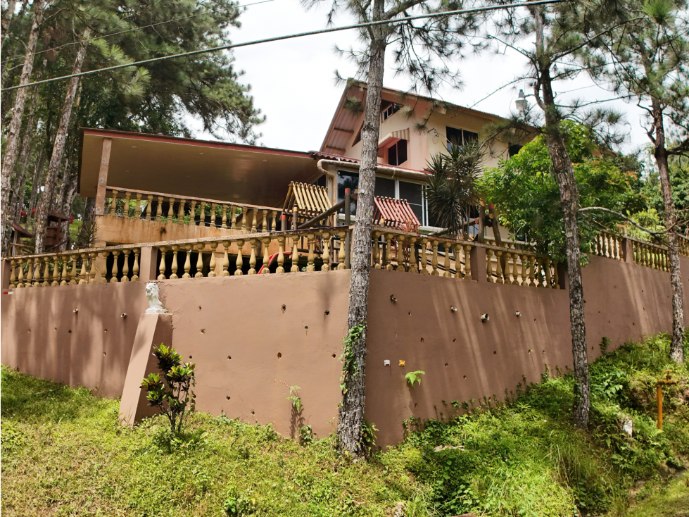Se Vende - Alquila Casa en Altos de Cerro Azul