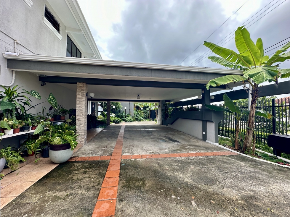 Se Vende Casa en Altos de Bethania — foto 3