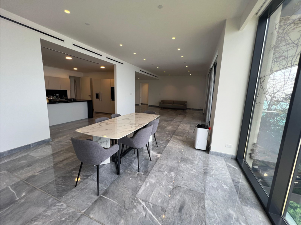 Se Vende Apartamento Amoblado en Costa del Este