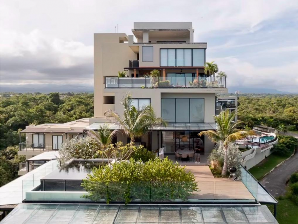 Se Vende Penthouse en Punta Caelo
