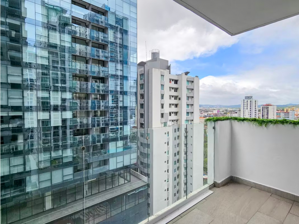 Se Alquila Apartamento en 43 GV, Bella Vista