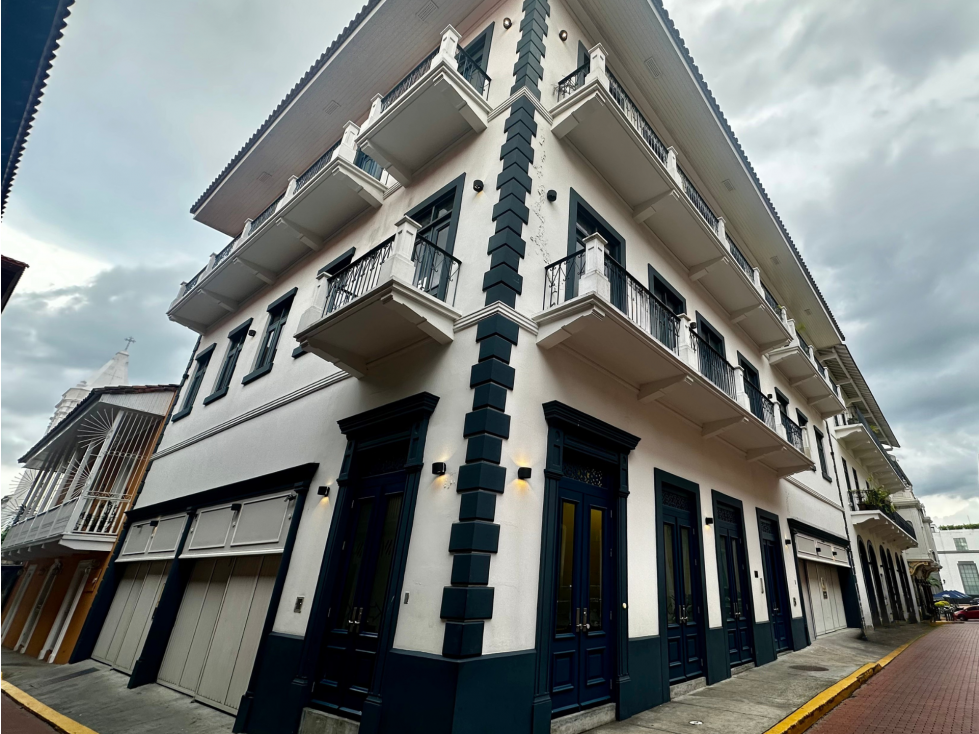 Se Vende Edificio Unico en Casco Viejo - 1