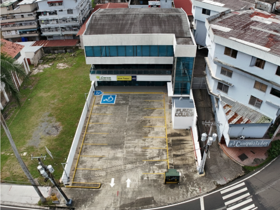 Se Alquilan Locales en Bella Vista