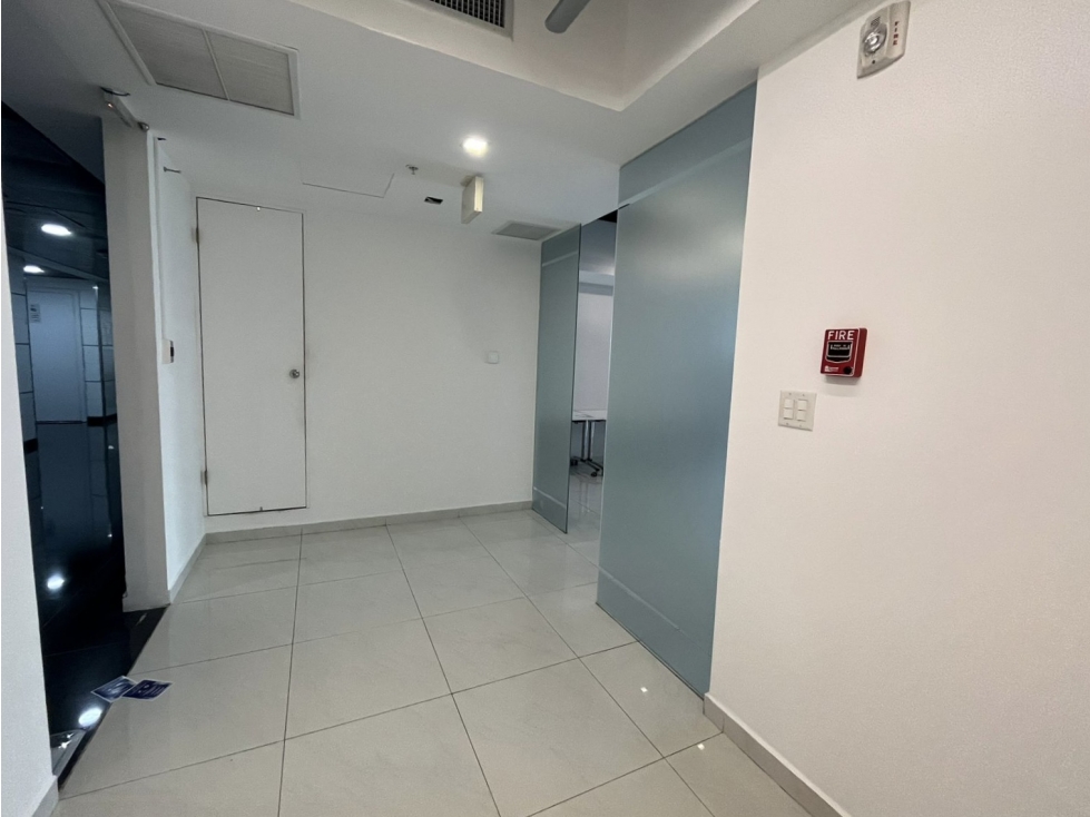 Se Alquila Oficina en Oceania Business Plaza, Punta Pacífica — foto 4