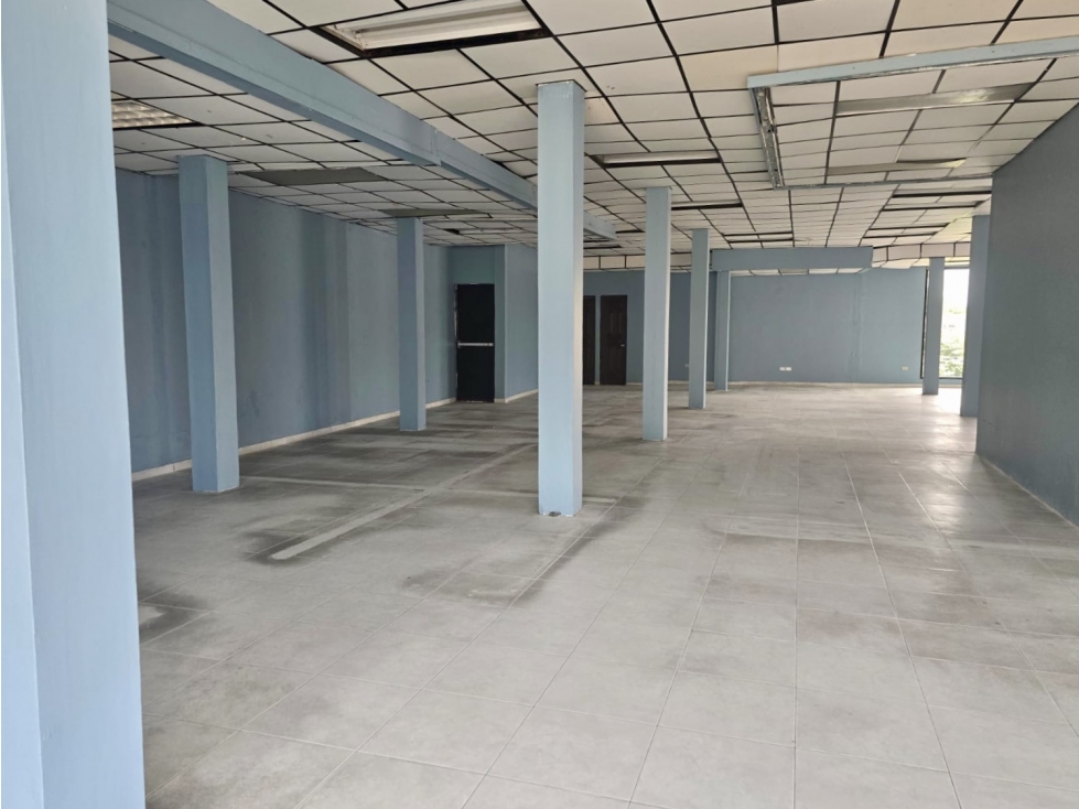 Se Alquila Edificio Comercial en la Vía Interamericana, Penonomé - 6