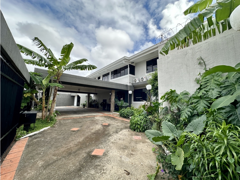 Se Vende Casa en Altos de Bethania