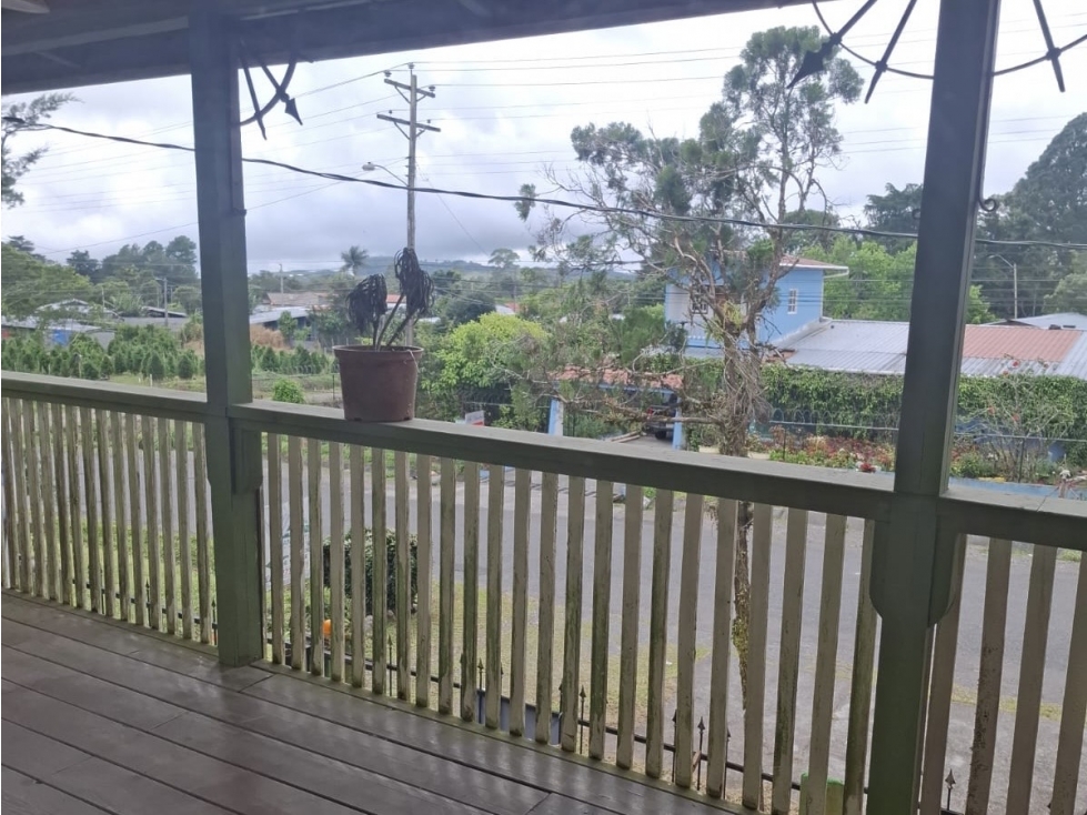 Se Vende Hostal con 2+ Has. en Volcán, Chiriquí - 5