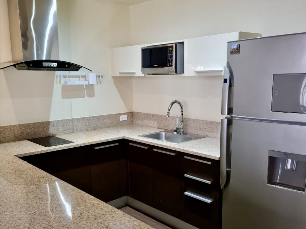 Alquilo apartamento amblado Waldorf Astoria — foto 5