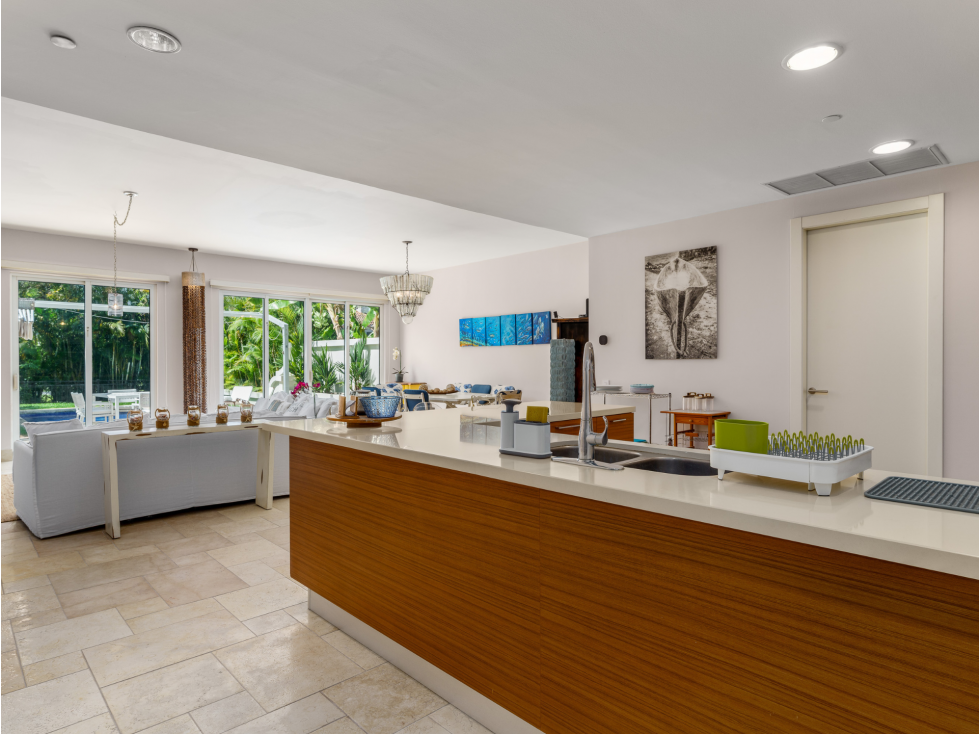Apartamento Dúplex Amoblado con Piscina Privada en Buenaventura - 2