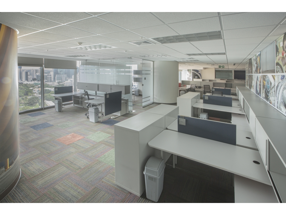 Oficina Amplia en Oceania Business Center Ideal para Multinacionales — foto 4