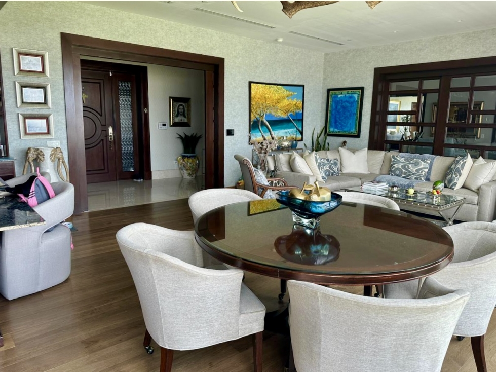 Se Vende Penthouse en The Heritage, Santa Maria