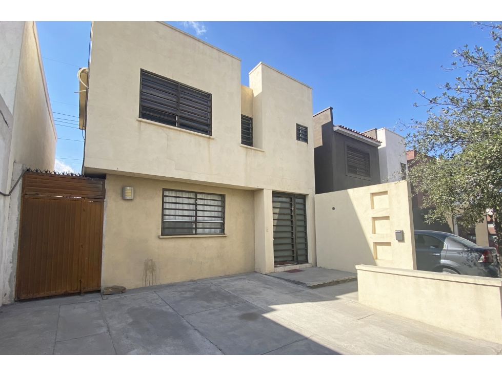 Casa en VENTA de oportunidad en Fracc. Portales RCV631320