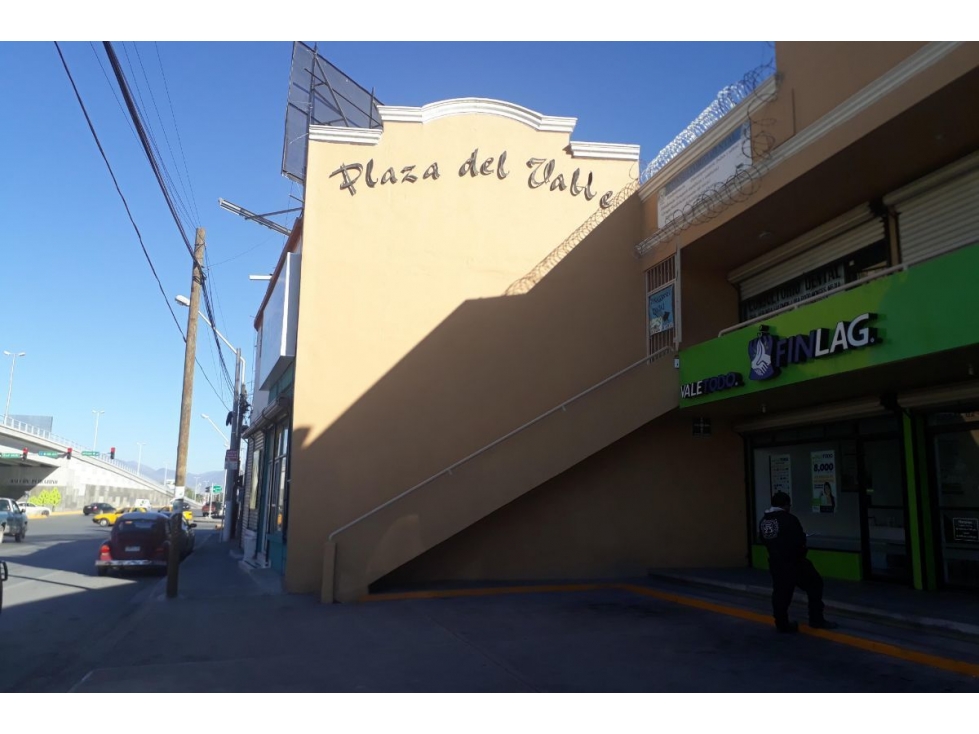 Locales en Planta alta en Plaza del Valle CLR424907