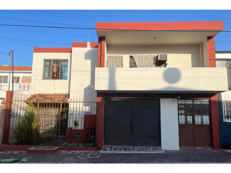 Casa en RENTA en col. Del Valle RCR617678