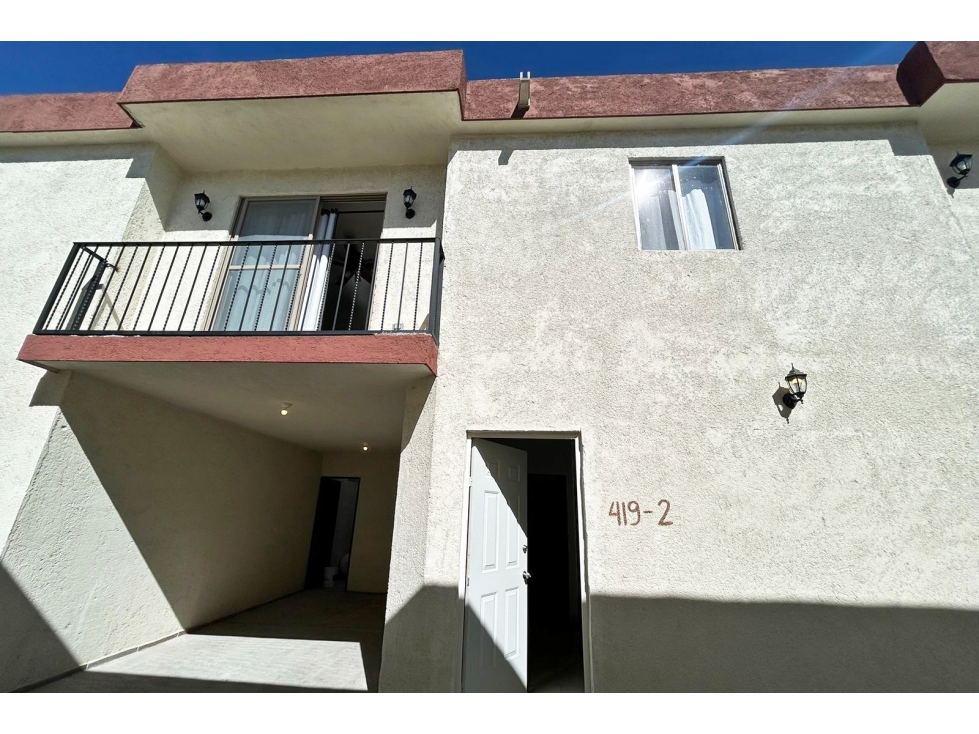 Casa semi amueblada en RENTA en Zona Centro RCR628596 - 1