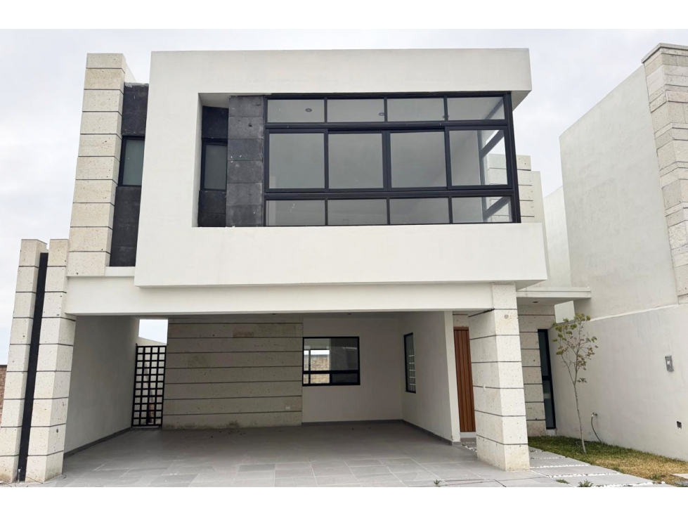 Casa en VENTA en Fracc. La Escondida RCV635773
