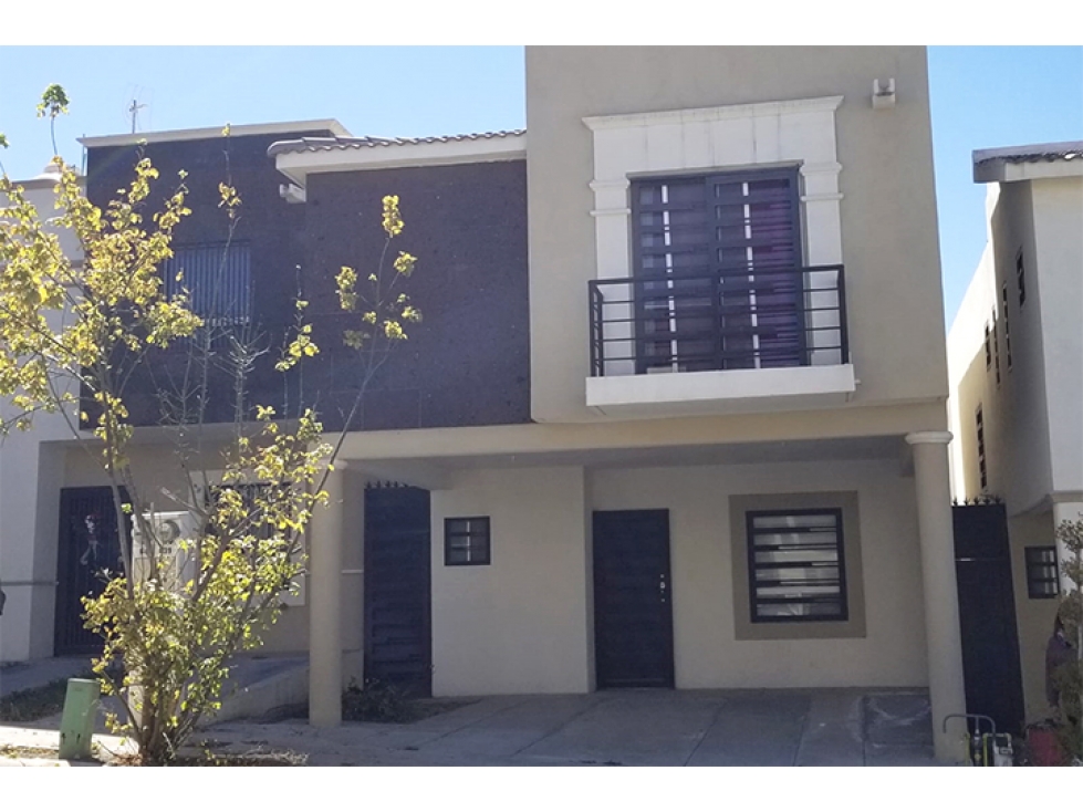 Casa Amueblada en RENTA en Portal de las Lomas RCR526961