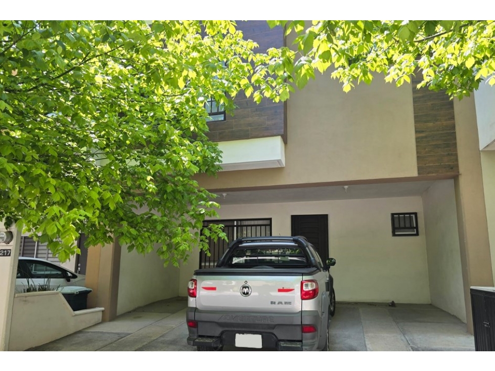 Casa en RENTA en Paseo la Estrella RCR644718