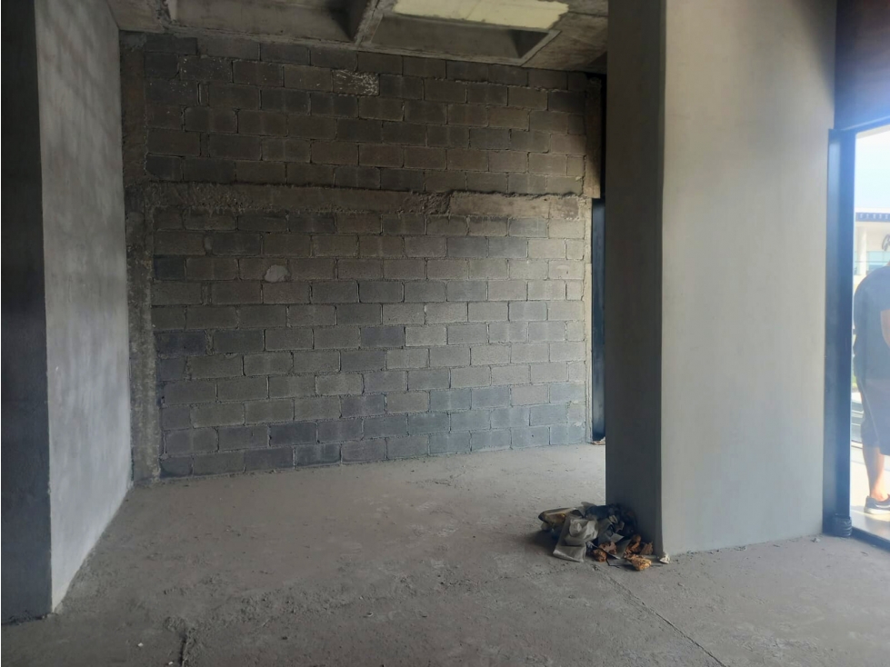 Local en renta en 2o piso en plaza comercial Sta. Isabel CLR645959 - 2