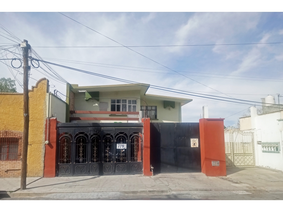 Casa en VENTA en Zona Centro Sur RCV665221