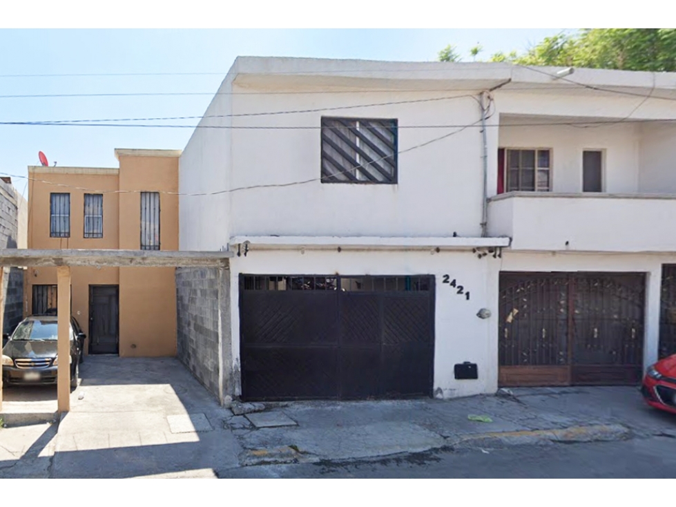Se VENDE casa sobre avenida en col. Vista hermosa RCV670635