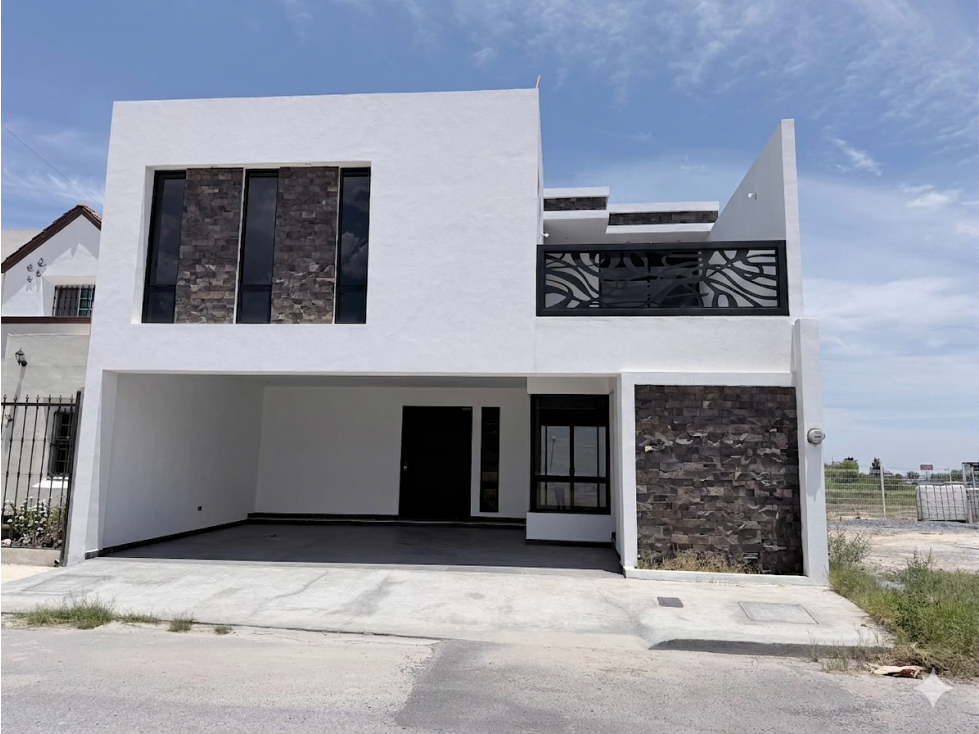 Casa nueva con recámara en planta baja en VENTA en Fracc. El Tapanco